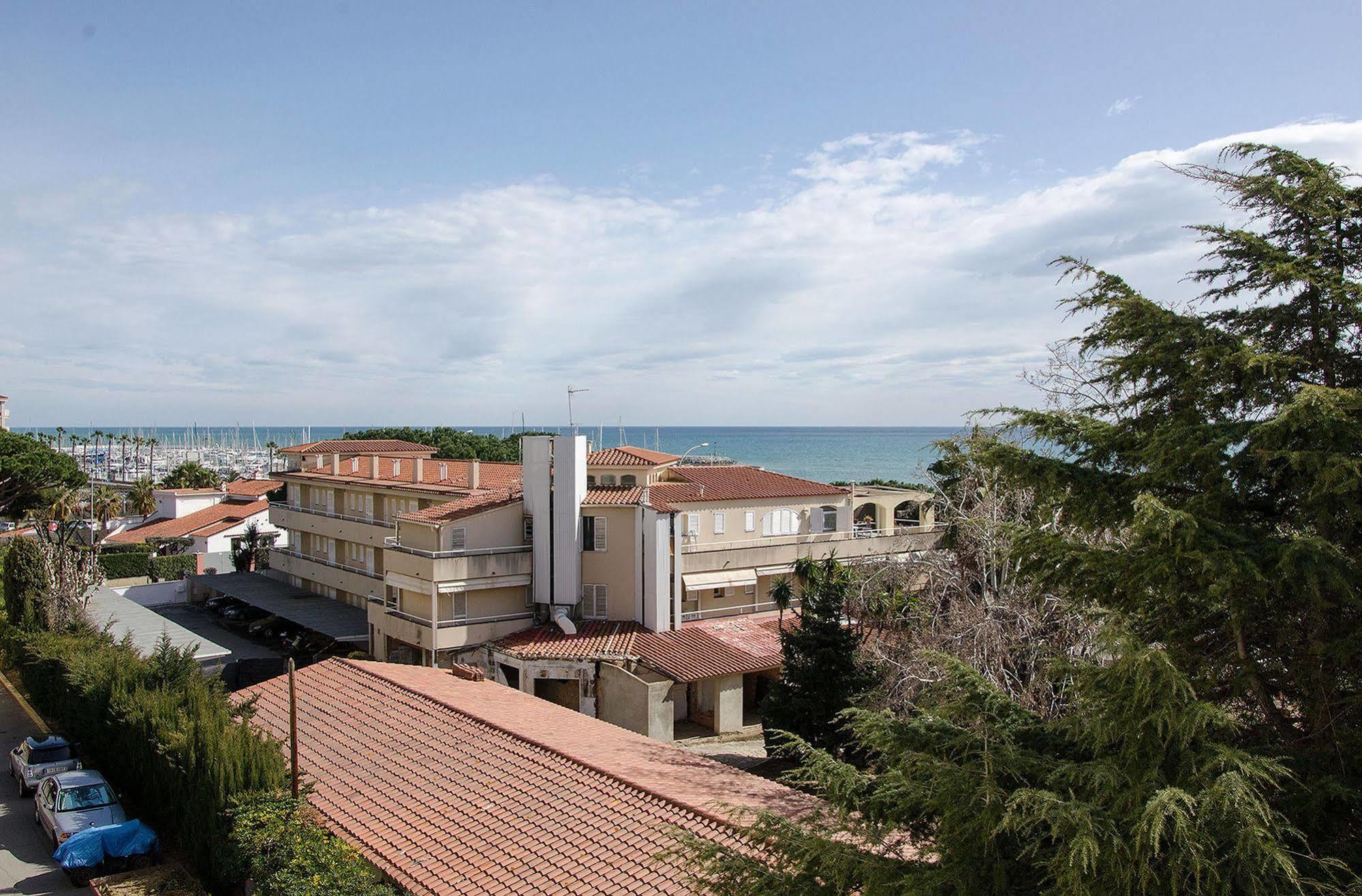 Appartement Llavaneres I *